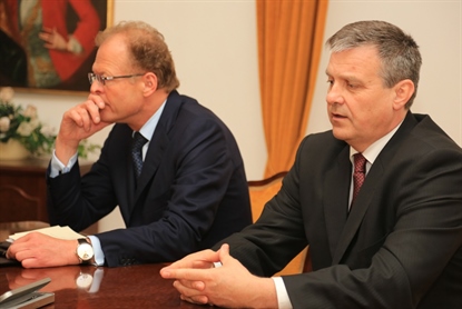 Podpis pogodbe za dobavo hidromehanske opreme
