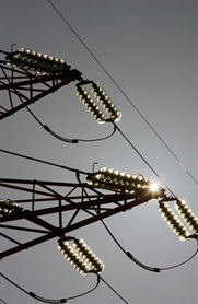Povpraševanje po električni energiji se še naprej zmanjšuje