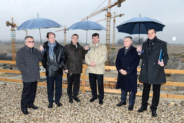 Gašperšič in Počivalšek na obisku v Posavju