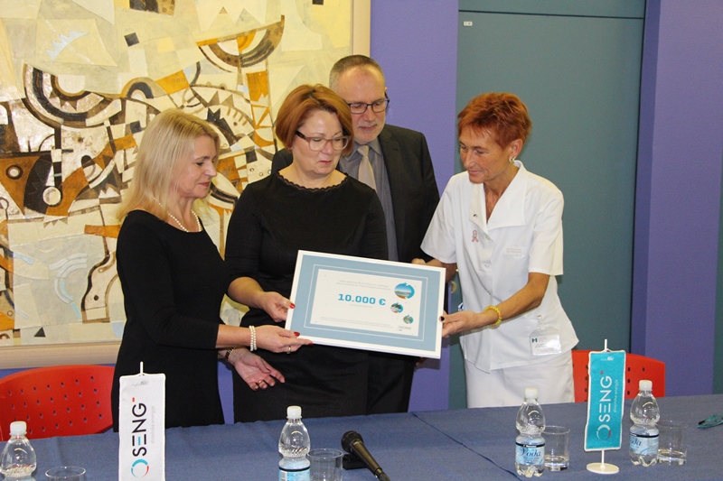 Soške elektrarne razveselile šempetrsko porodnišnico