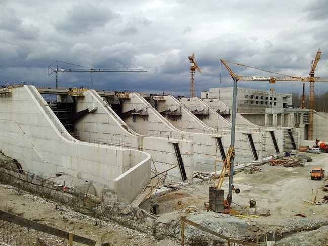 Dela na gradbišču HE Brežice se nadaljujejo