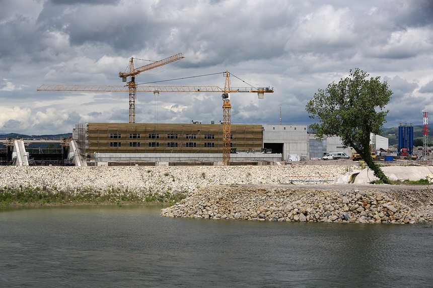 Sredstva za bazen HE Brežice le zagotovljena