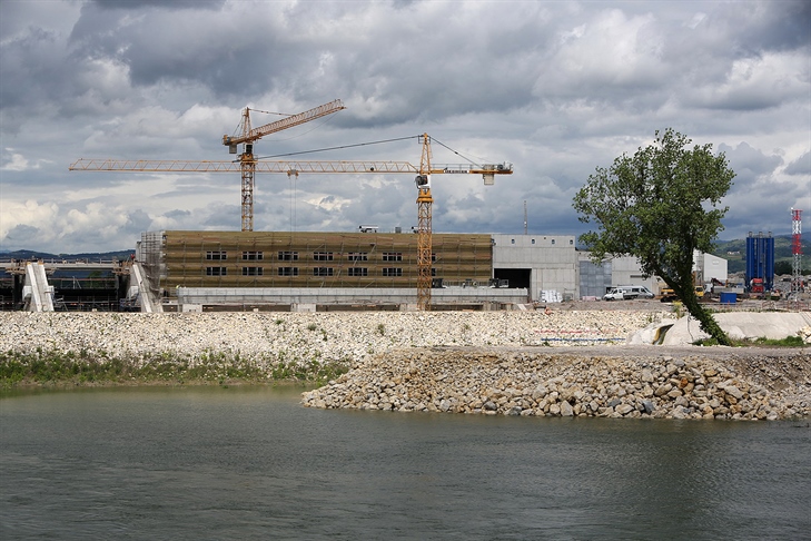 Sredstva za bazen HE Brežice le zagotovljena