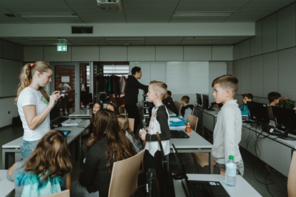 Prvi mednarodni hackaton s področja energetike presegel vsa pričakovanja