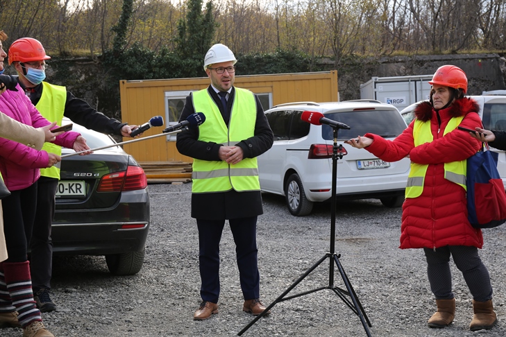 Minister Vrtovec na delovišču prenove HE Hubelj SENG
