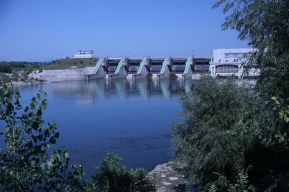 Neto proizvodnja električne energije januarja manjša kot lani, poraba pa večja