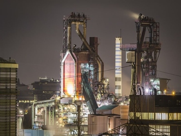 Za usmerjanje velike industrije v dolgoročni zeleni prehod EU v posodobitev predpisov o industrijskih emisijah