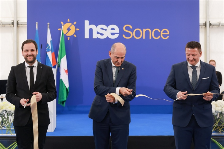 Največja sončna elektrarna v Sloveniji začela z obratovanjem