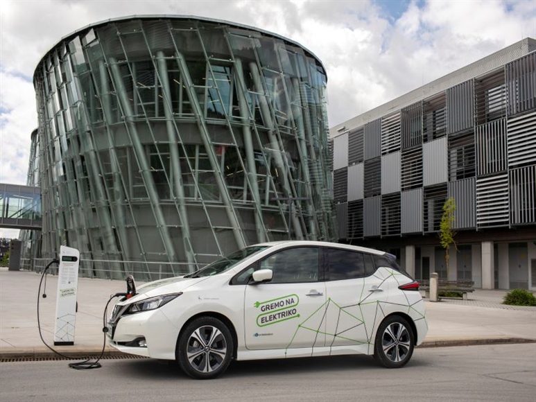 Elektro Ljubljana namerava do konca leta postaviti še vsaj 50 novih polnilnic