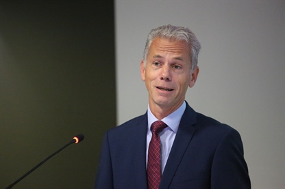 Prof. dr. Marko Topič prejel prestižno nagrado
