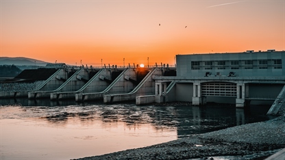 Junijska proizvodnja elektrike večja kot junija lani