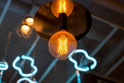 V začetku leta 2023 izboljšanje na trgih plina in električne energije