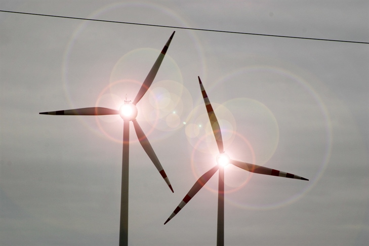 Vlada nad energetsko draginjo z novo uredbo