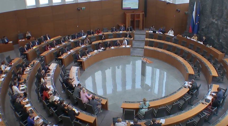 Poslanci odločno podprli resolucijo o dolgoročni miroljubni rabi jedrske energije ter posvetovalni referendum o JEK2