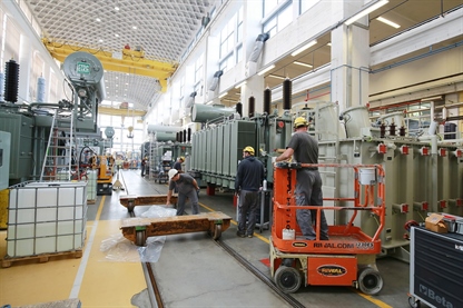 Povpraševanje po energetskih transformatorjih narašča