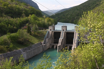 Mirnejši poletni pretok Soče – ukrep za večjo varnost kopalcev
